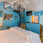Seascape Tropical Inn (Adults Only)