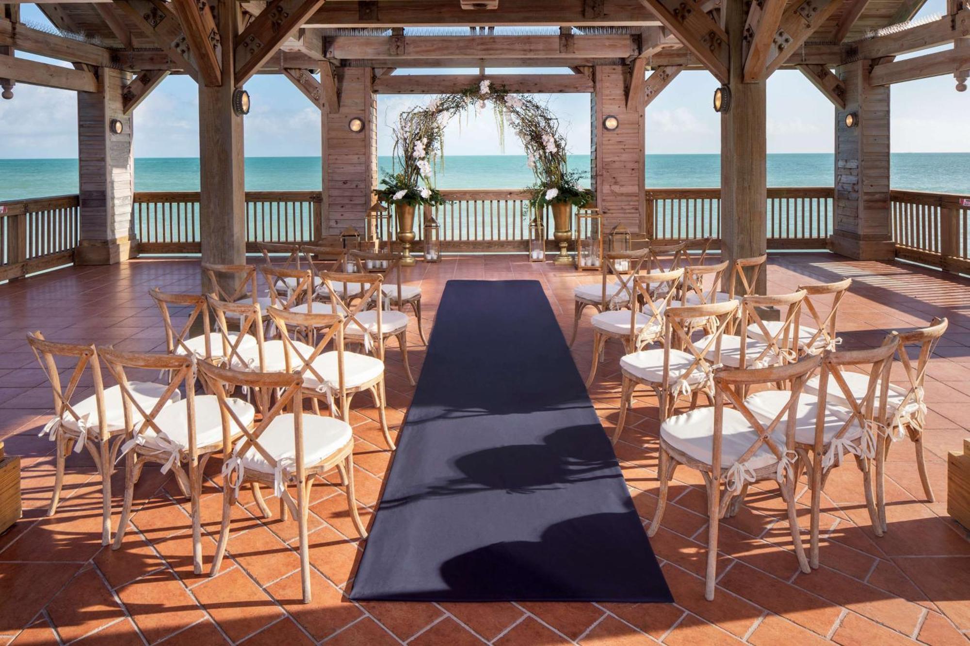 The Reach Key West, Curio Collection By Hilton 4* Key West