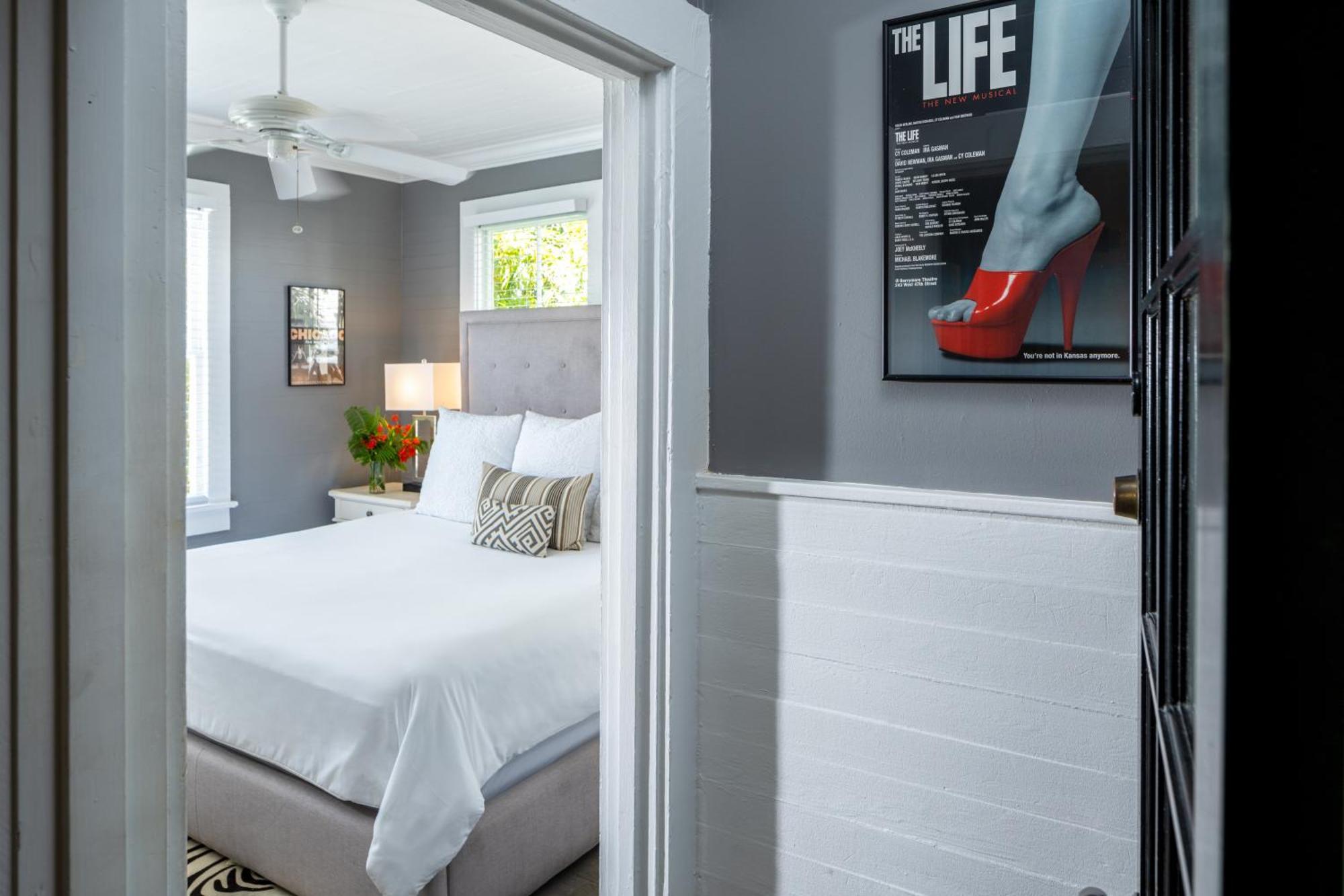 Alexander's Guesthouse-adult Exclusive, Lgbtq Friendly Bed & Breakfast Key West
