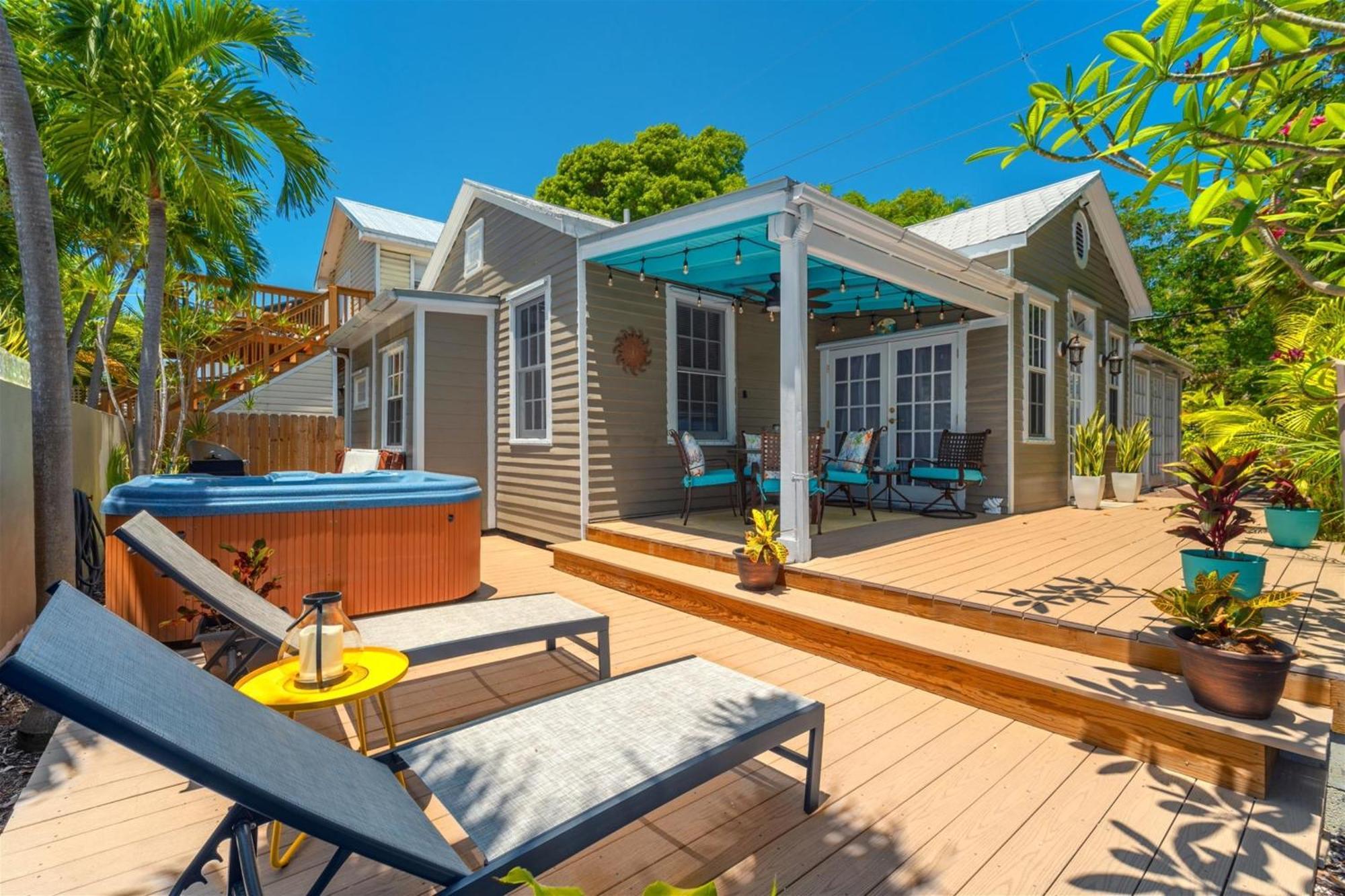 Reynolds Paradise * Key West