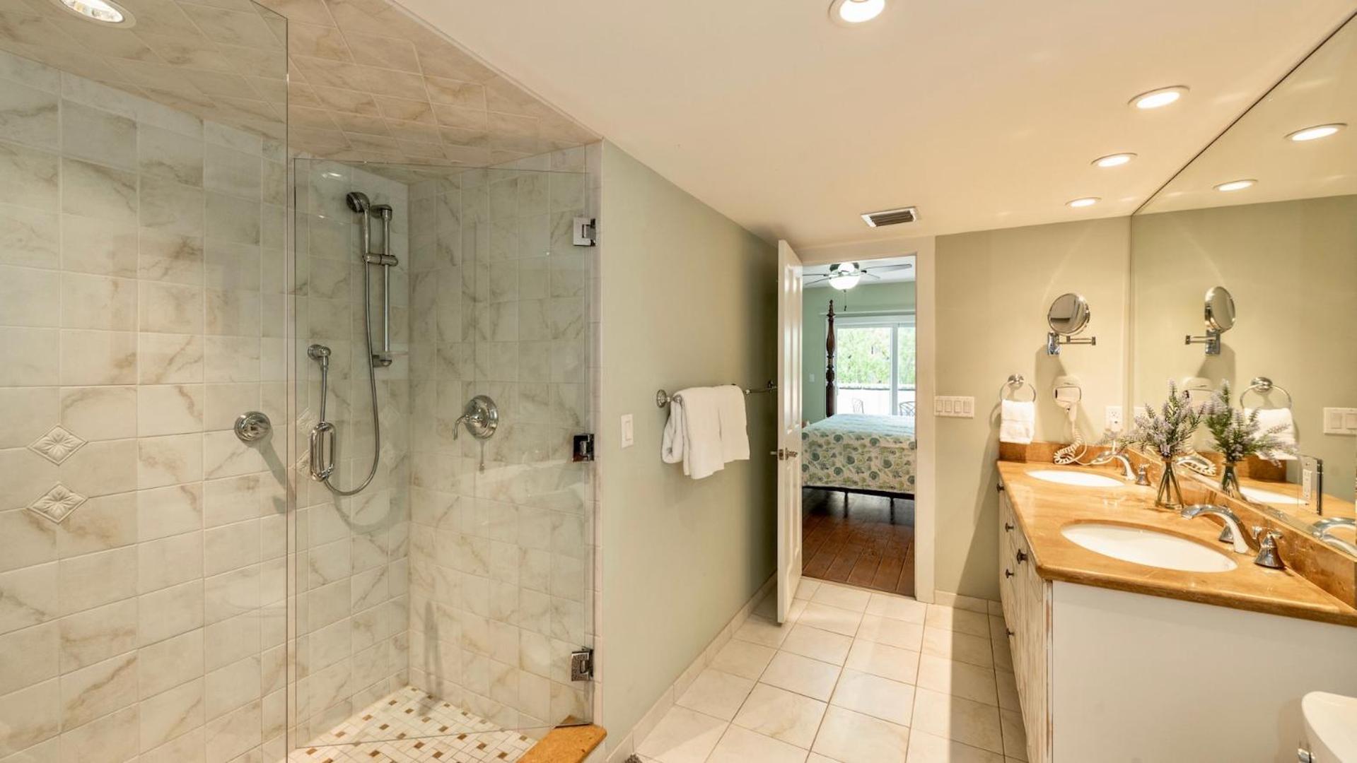 Coastline Comfort By Last Key Realty * Key West