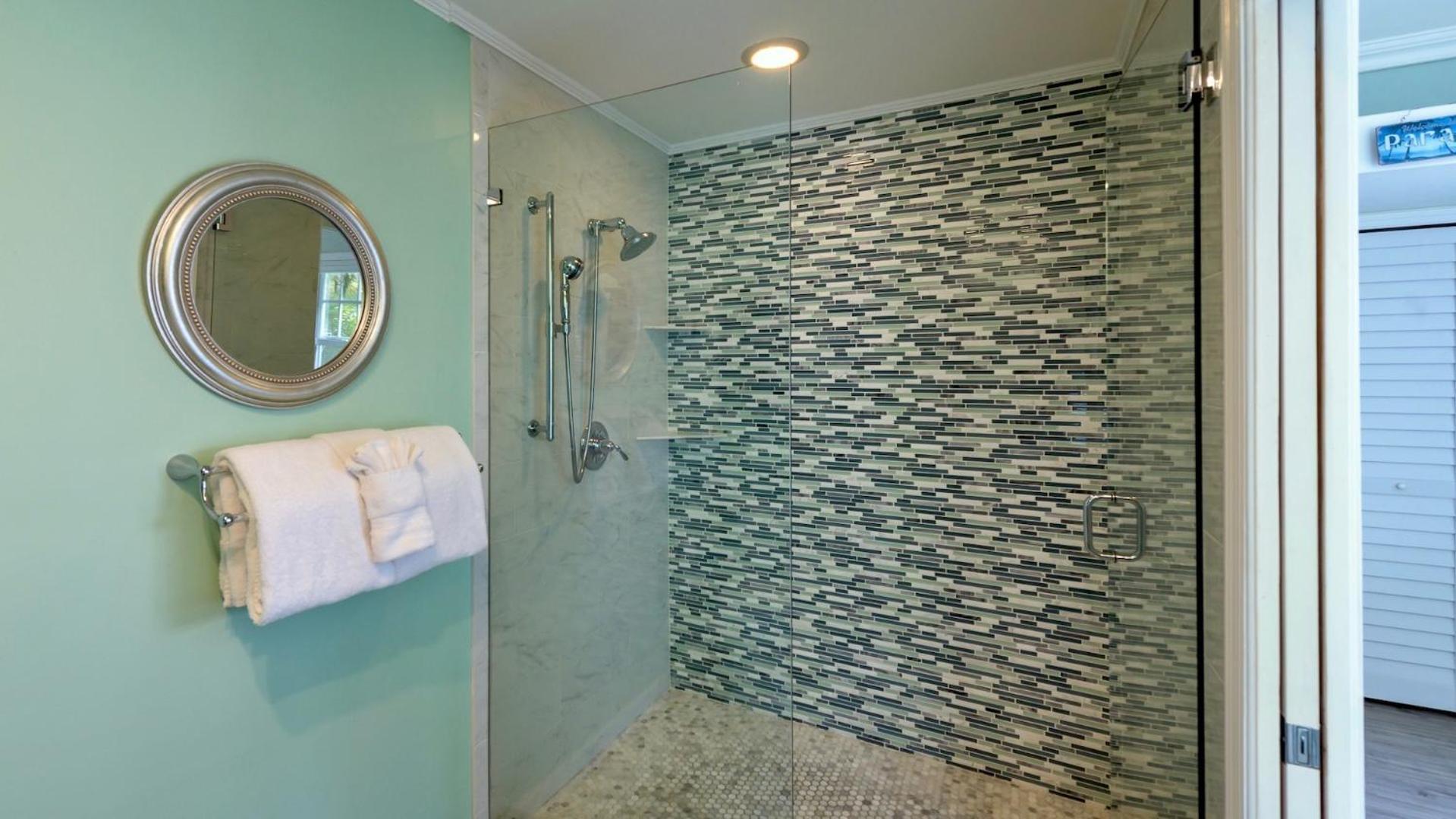 Saltwater Sapphire By Last Key Realty *