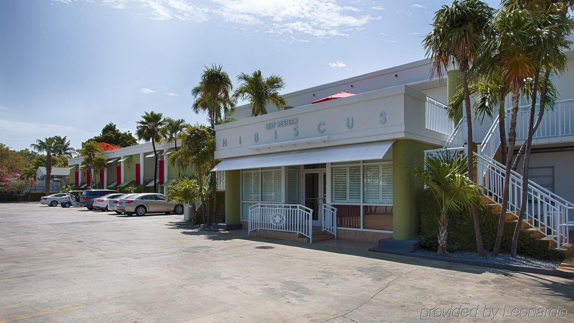 Western Hibiscus Hotel