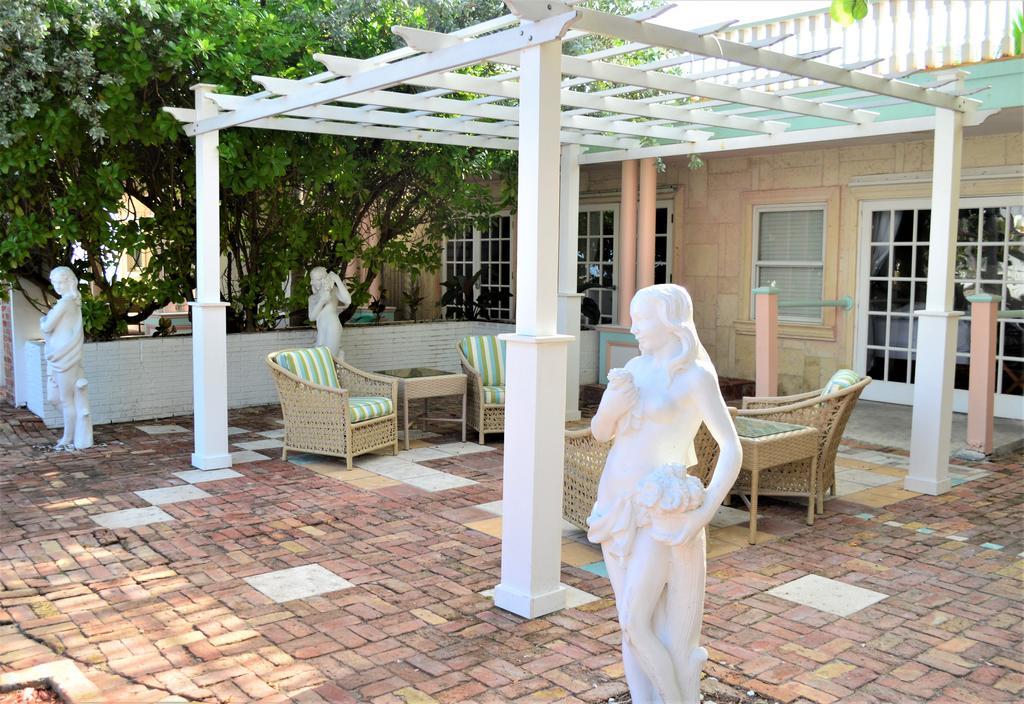 Southernmost House (adults Only) 4*