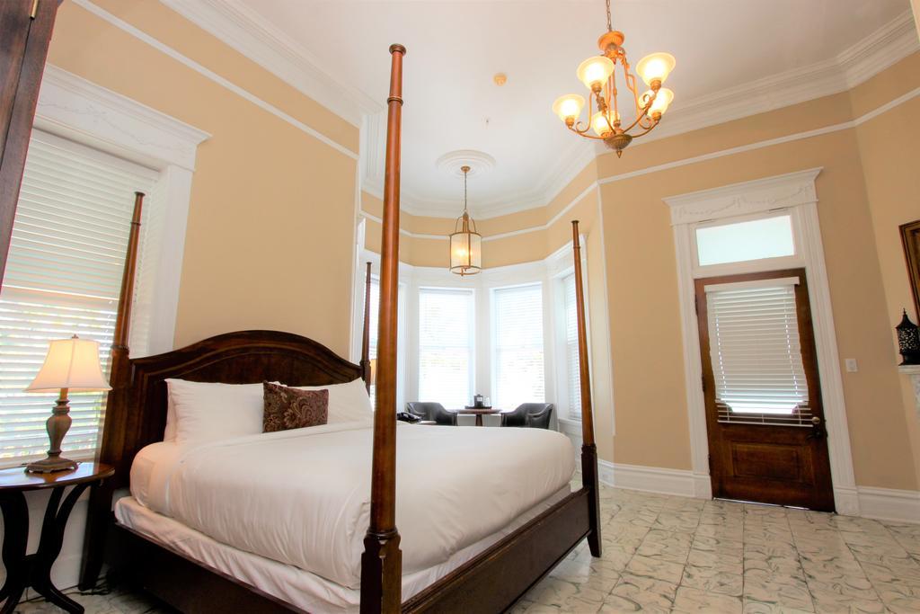 Southernmost House (adults Only) 4*