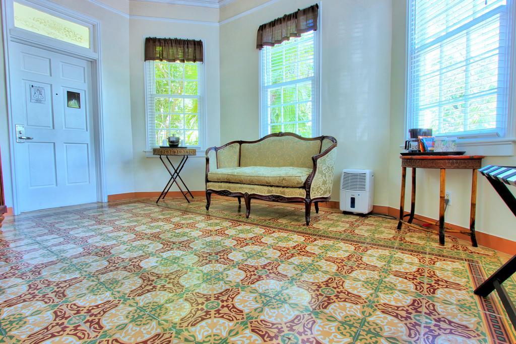 Southernmost House (adults Only)