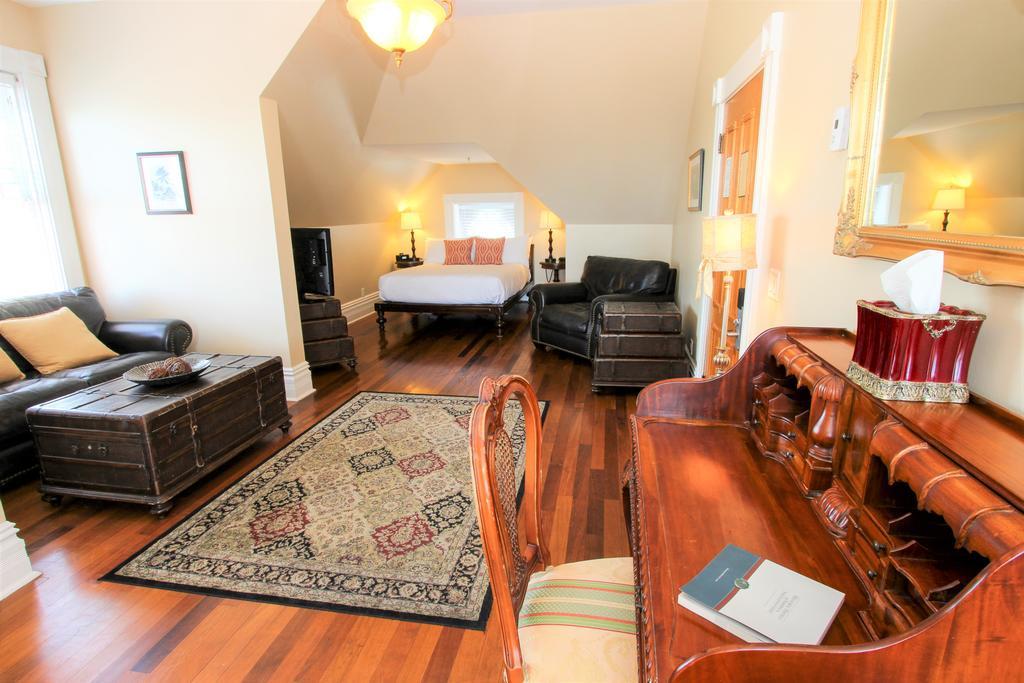 Southernmost House (adults Only) 4*