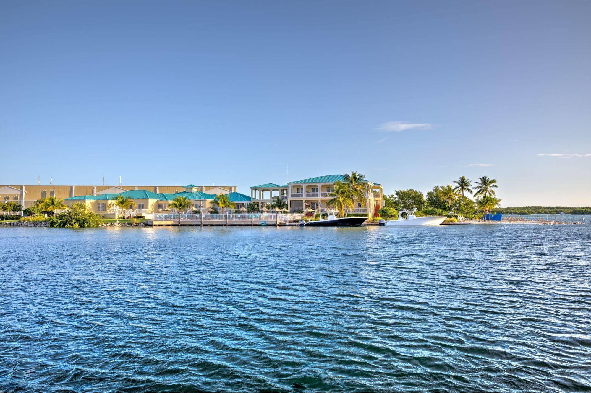 Apartment Harbour Oceanfront