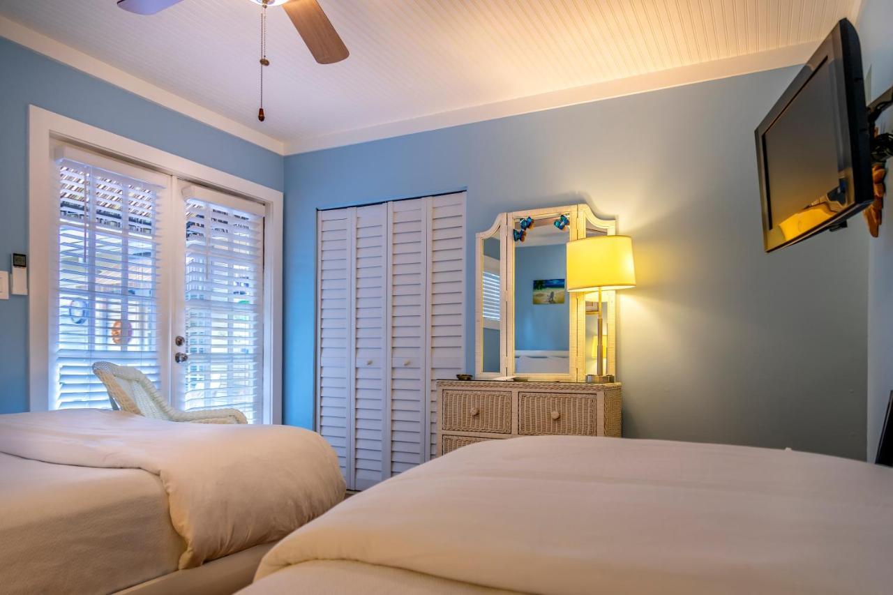 Seascape Tropical (adults Only) Inn