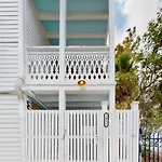 Mermaid\'S Retreat