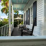 Alexander\'S Guesthouse-Adult Exclusive