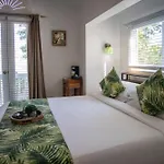 Andrews Inn & Garden Cottages