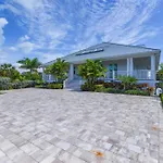 Suncoast House -Pool & Boat Dock