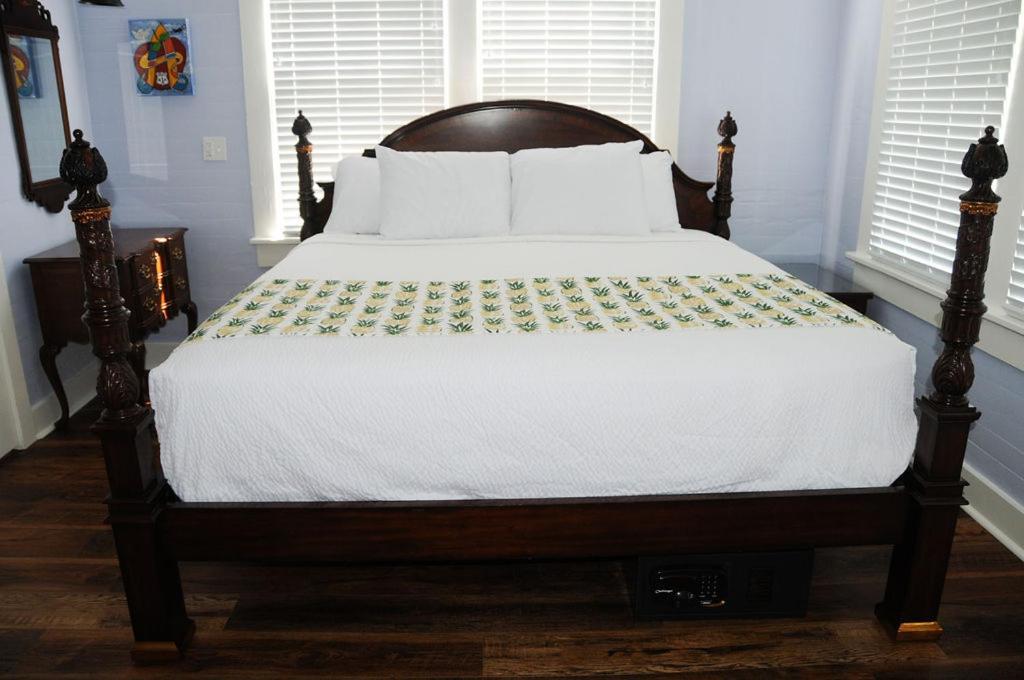 The Porch On Frances - Adults Exclusive * Key West