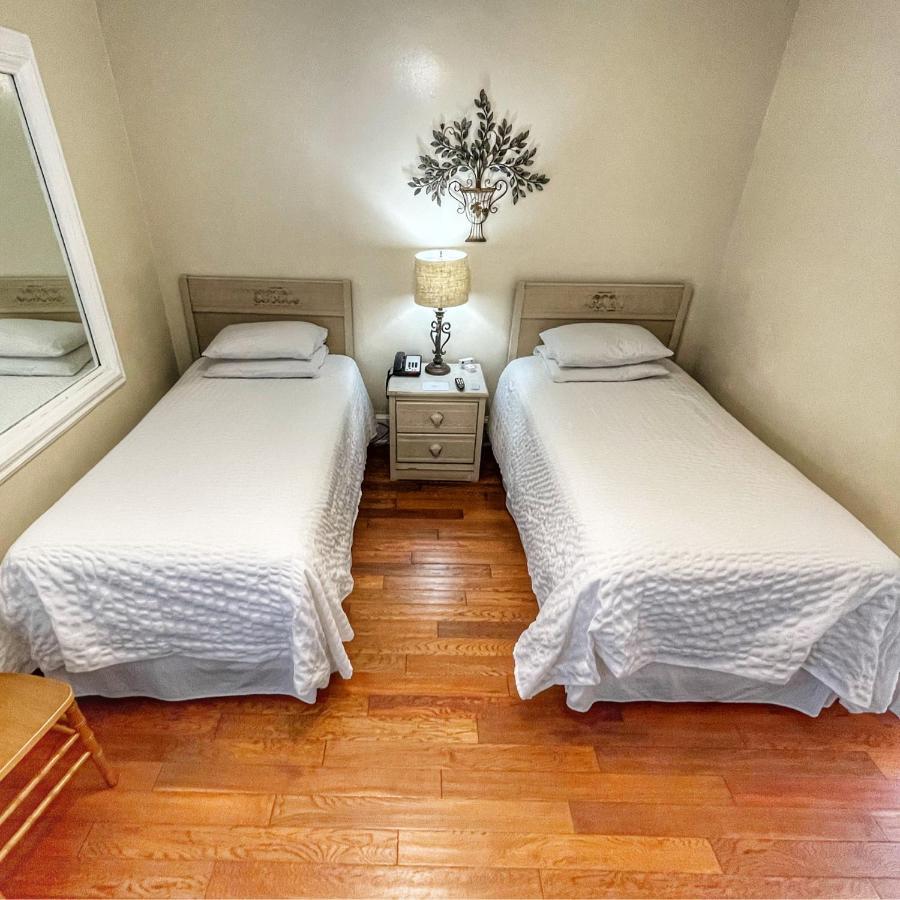 The Casablanca Bed & Breakfast 3*