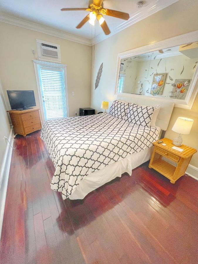 The Casablanca 3* Key West