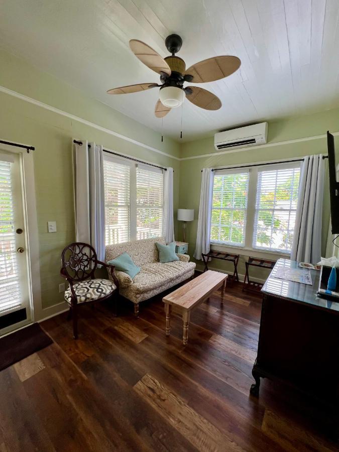 The Porch On Frances - Adults Exclusive * Key West