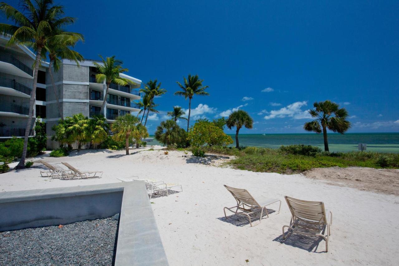 Apartment Poolside Breeze Retreat Key West