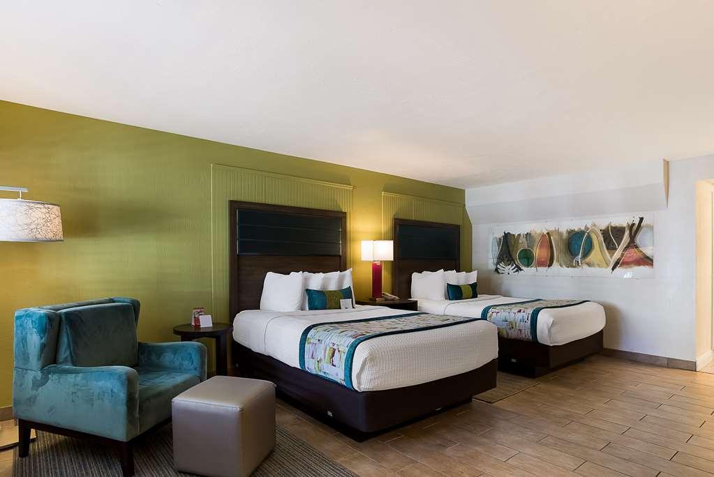 Western Hibiscus Hotel Key West