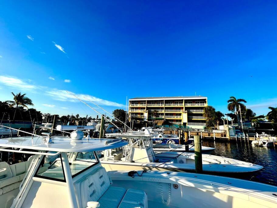 Curacao - Large 2x2 Waterfront Great View Pool & Dock Holiday home