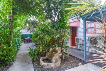 Pilar * Key West