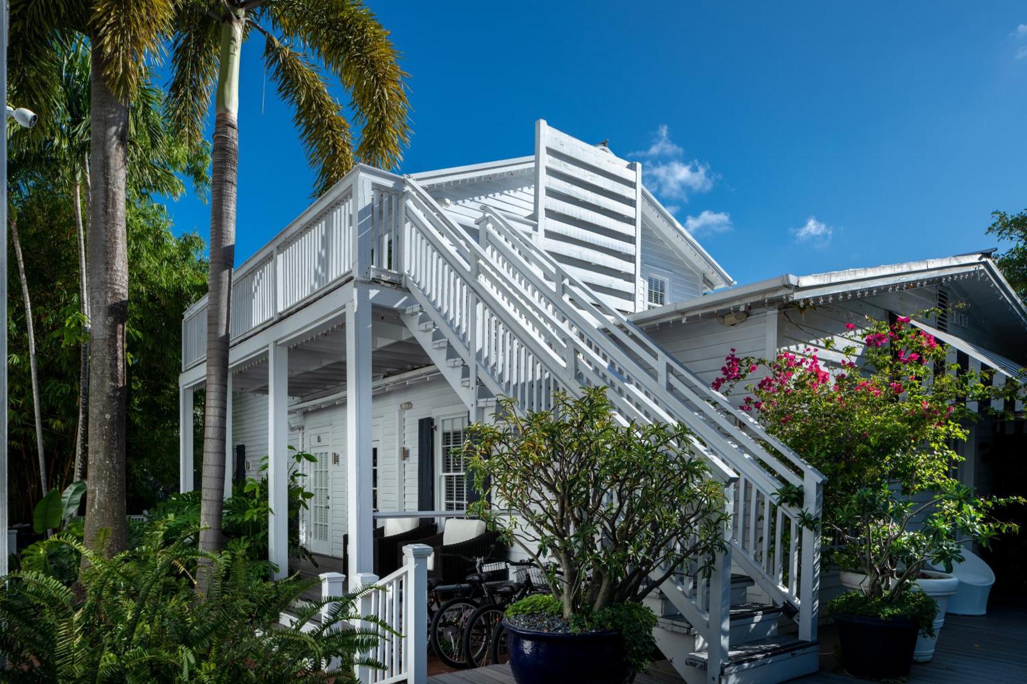 Bed & Breakfast Alexander'S Guesthouse-Adult Exclusive 3*