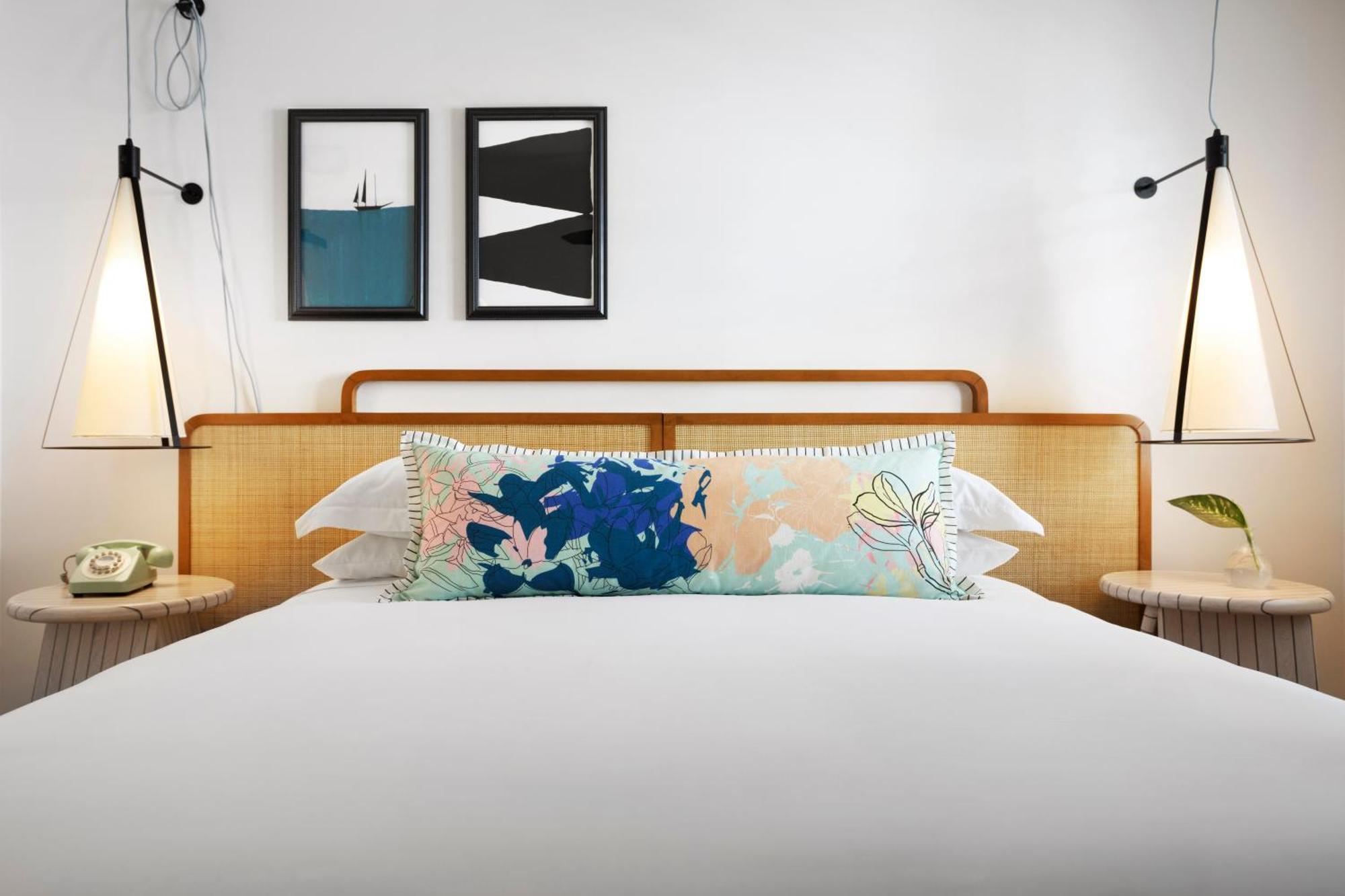 Hotel Ella's - Historic 3*