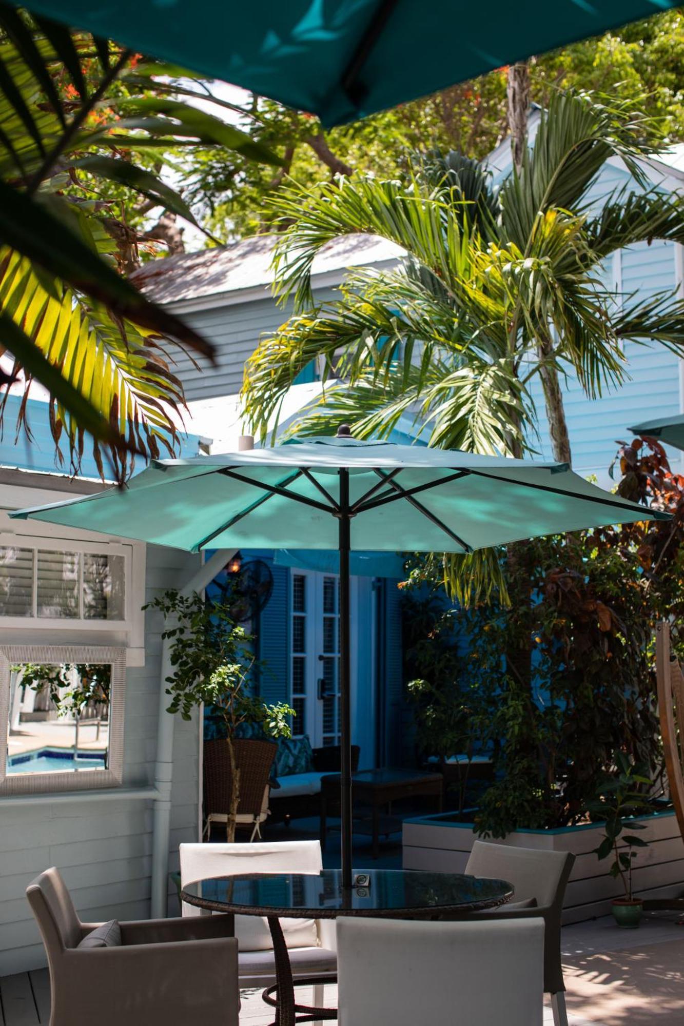 Andrews & Garden Bed & Breakfast Key West
