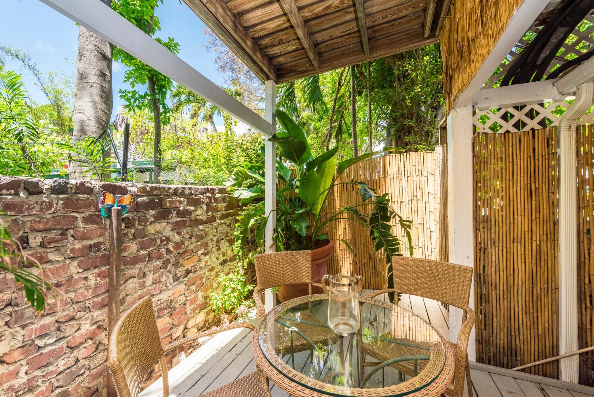Andrews & Garden 3* Key West