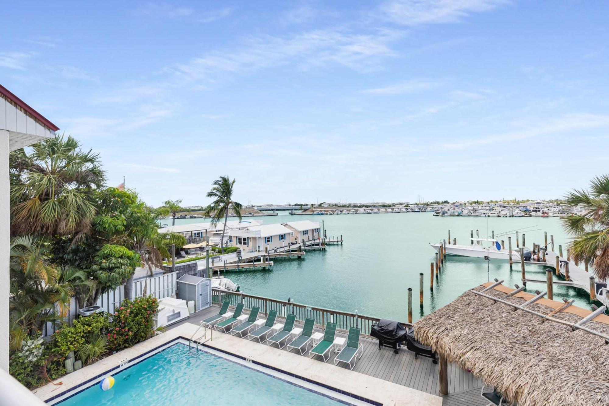 Curacao - Large 2x2 Waterfront Great View Pool & Dock *
