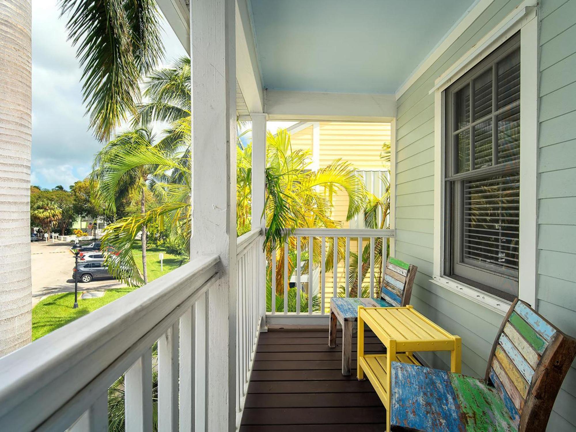 Doc's Paradise Key West