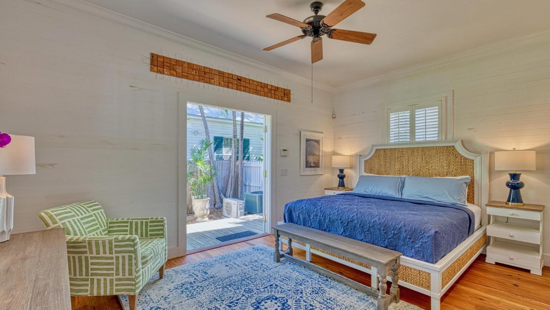 Margarets Magic Compound By Last Key Realty Holiday home