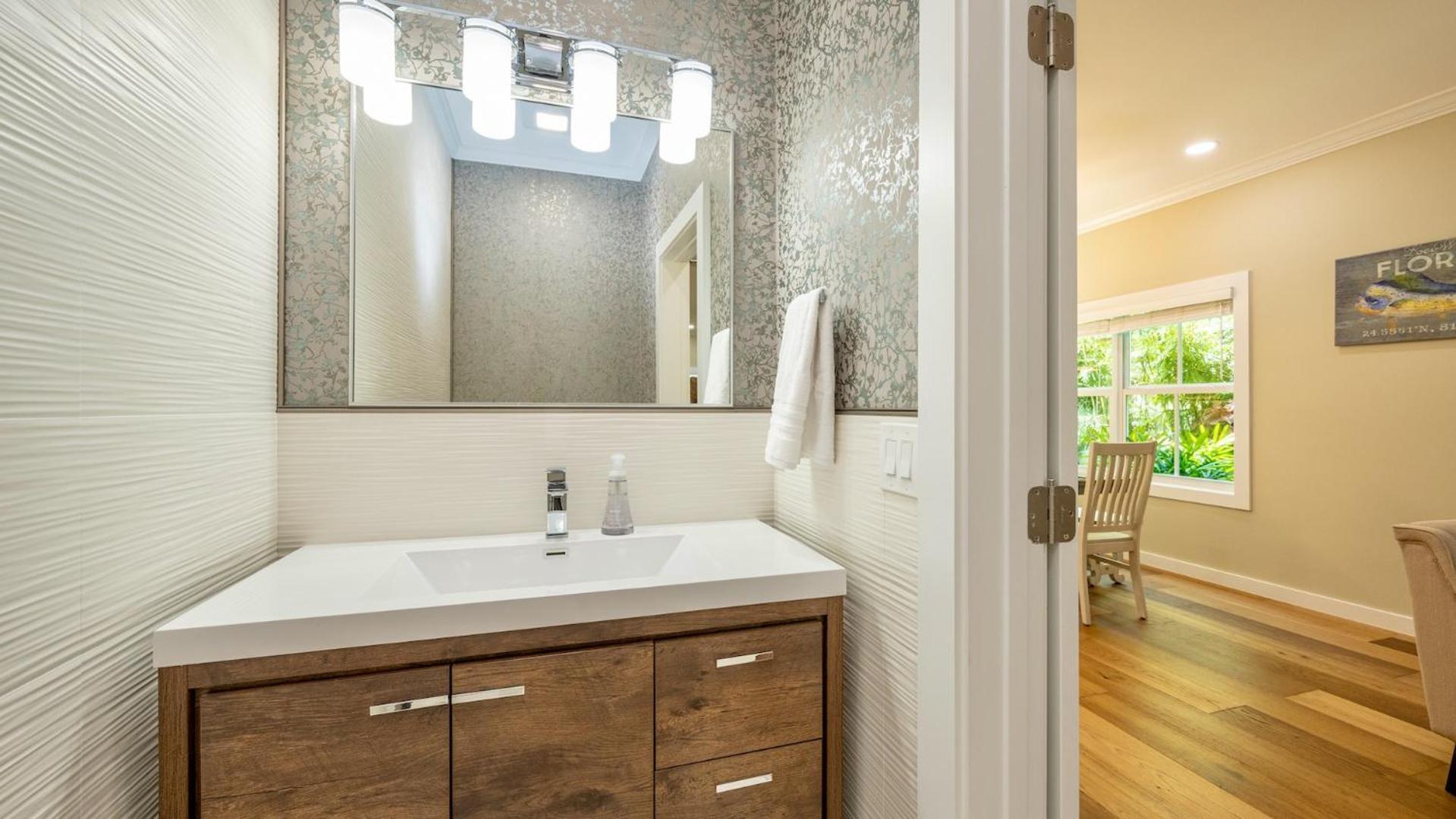 Holiday home Modern In The Meadows By Last Key Realty *