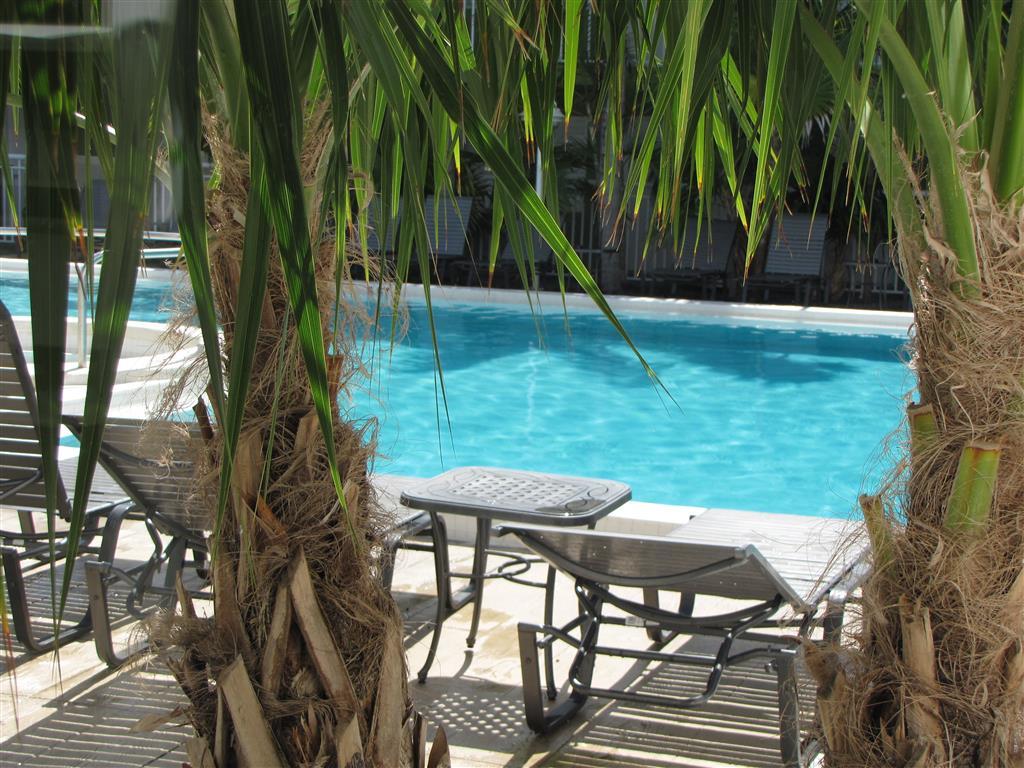 Western Hibiscus Hotel Key West