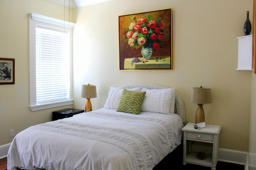The Casablanca Bed & Breakfast 3*