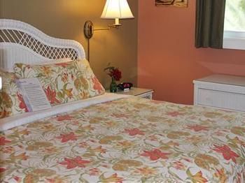 Andrews & Garden 3* Key West