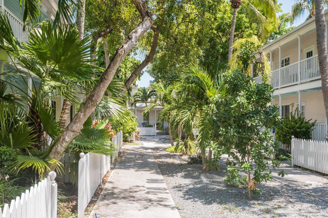 Apartment Seashore At The Shipyard Key West