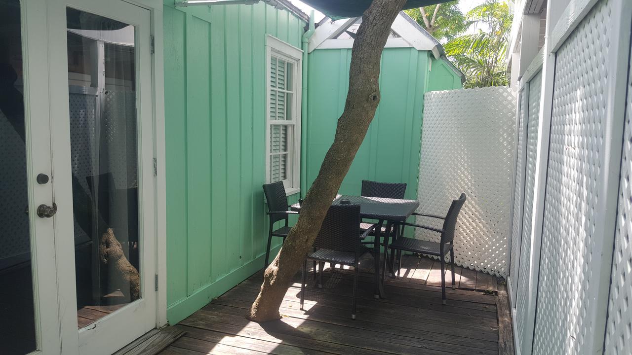 Courtney's Place Historic & Guest house Key West