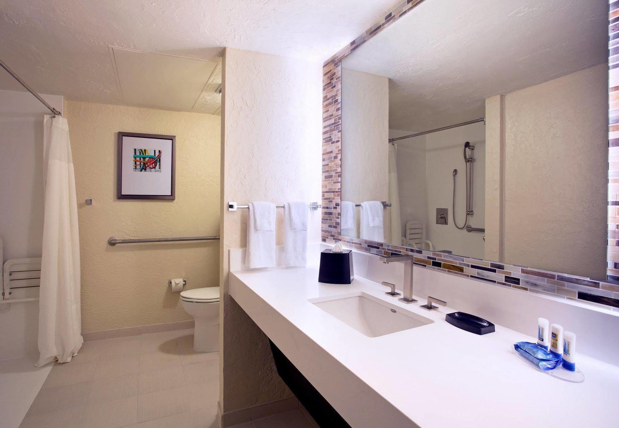 Fairfield & By Marriott Hotel Key West