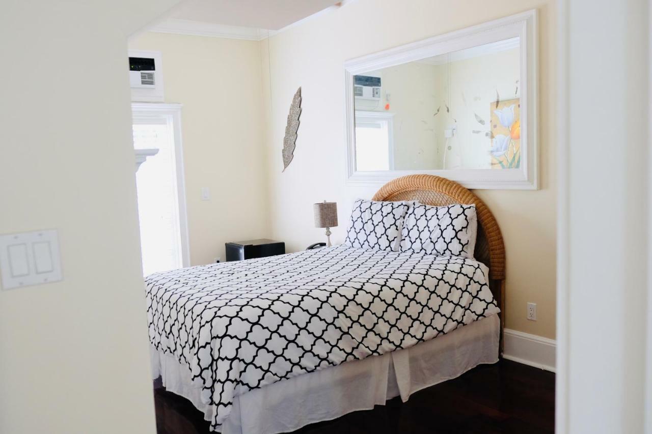 The Casablanca Bed & Breakfast Key West