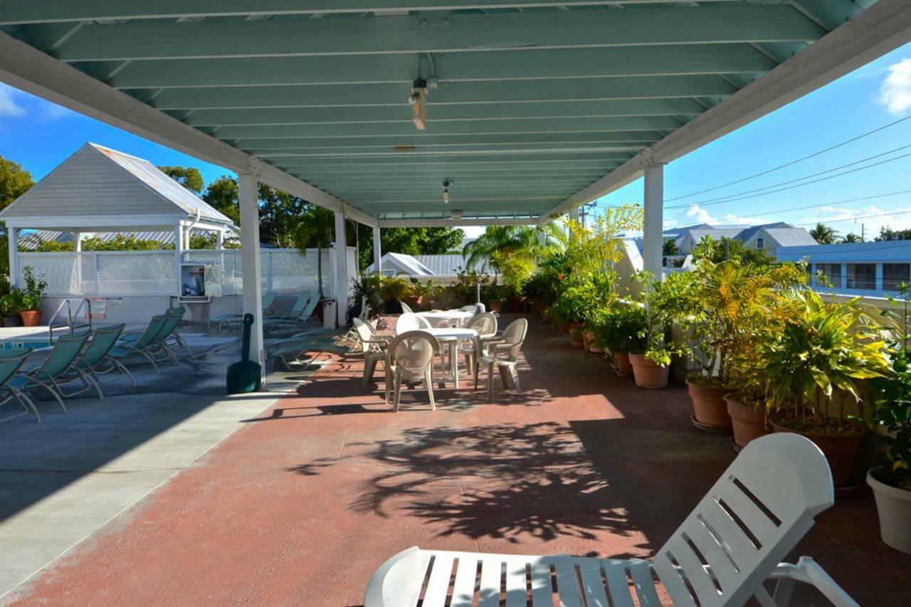 Hotel Casa Caribe @ Duval Square Key West