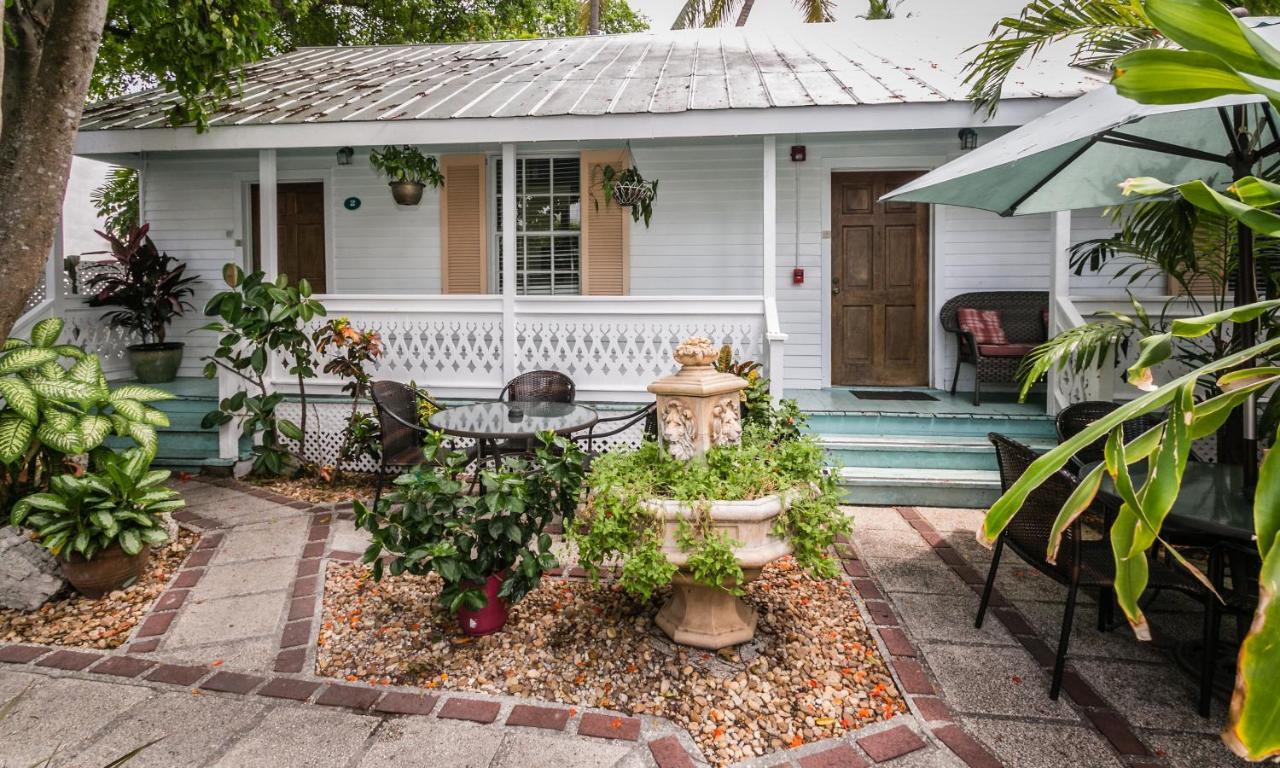 Courtney's Place Historic & 2*