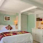 Authors Key West Guesthouse
