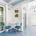 Seagrass Suite