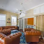 Curry House - Room 2