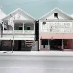 The Collins On Duval