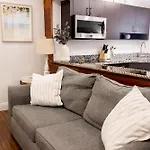 The Caroline Suite