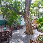 Pilar Cottage - Harbor Walk Hideaways