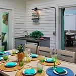 Queen Of Louisa By Last Key Realty