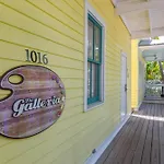 Andy\'S Attic